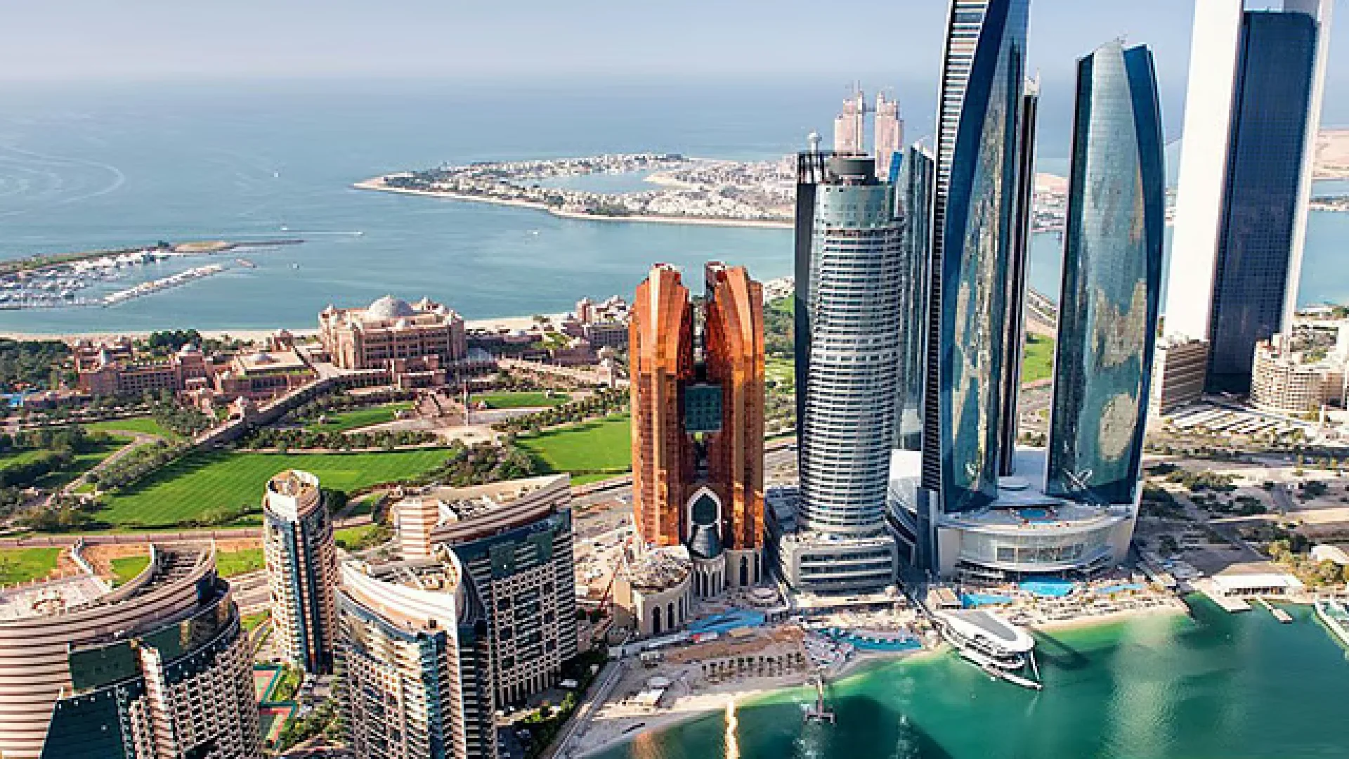VAE auf Platz 1: Wirtschaftsleistung & Wettbewerbsfähigkeit | Die Geissens Real Estate | Luxus Immobilien mit Carmen und Robert Geiss – Die Geissens in Dubai